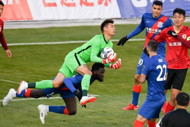 翟晓川18分首钢胜深圳 程帅澎26分浙江胜福建